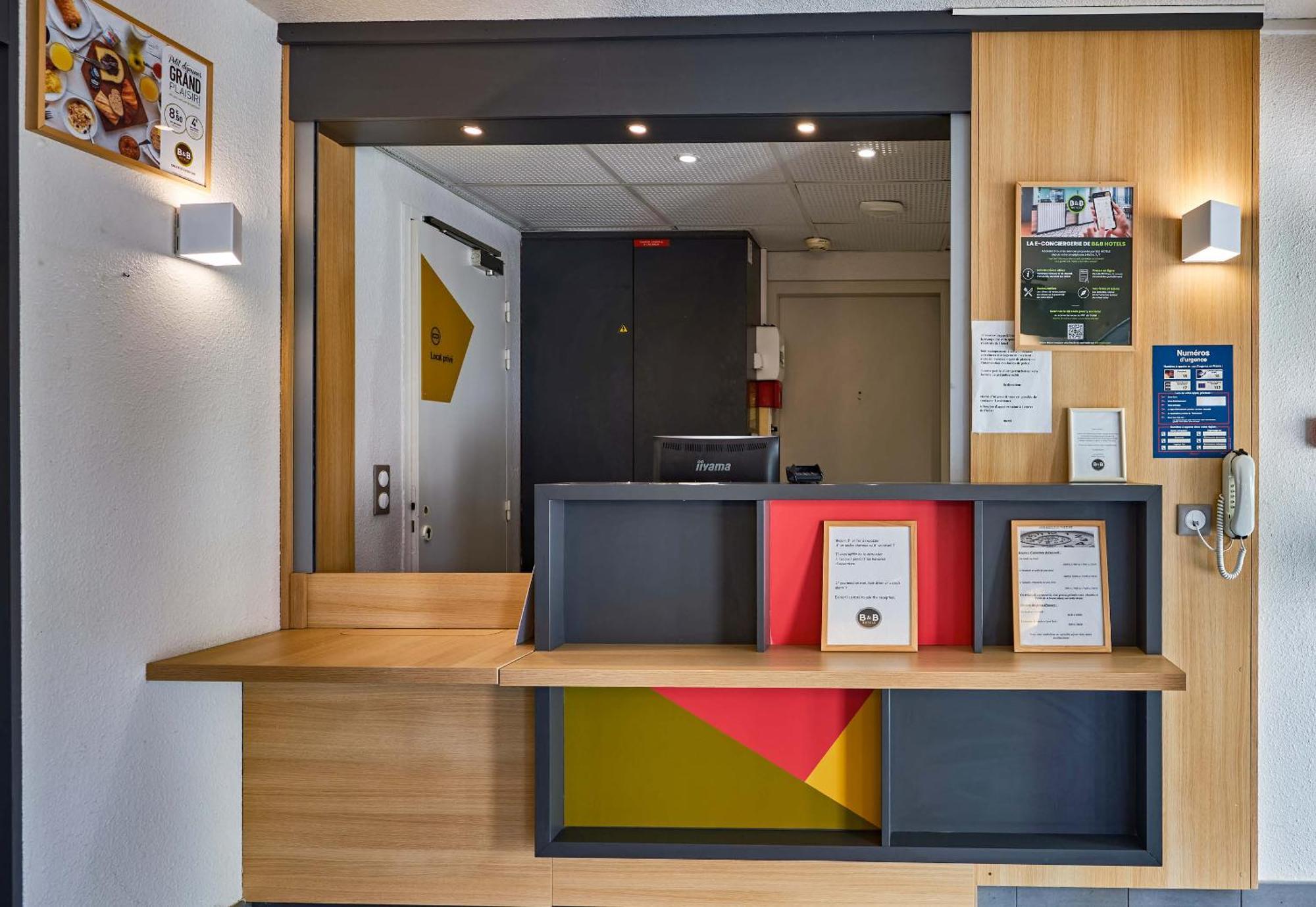 B&B Hotel Cherbourg Bagian luar foto
