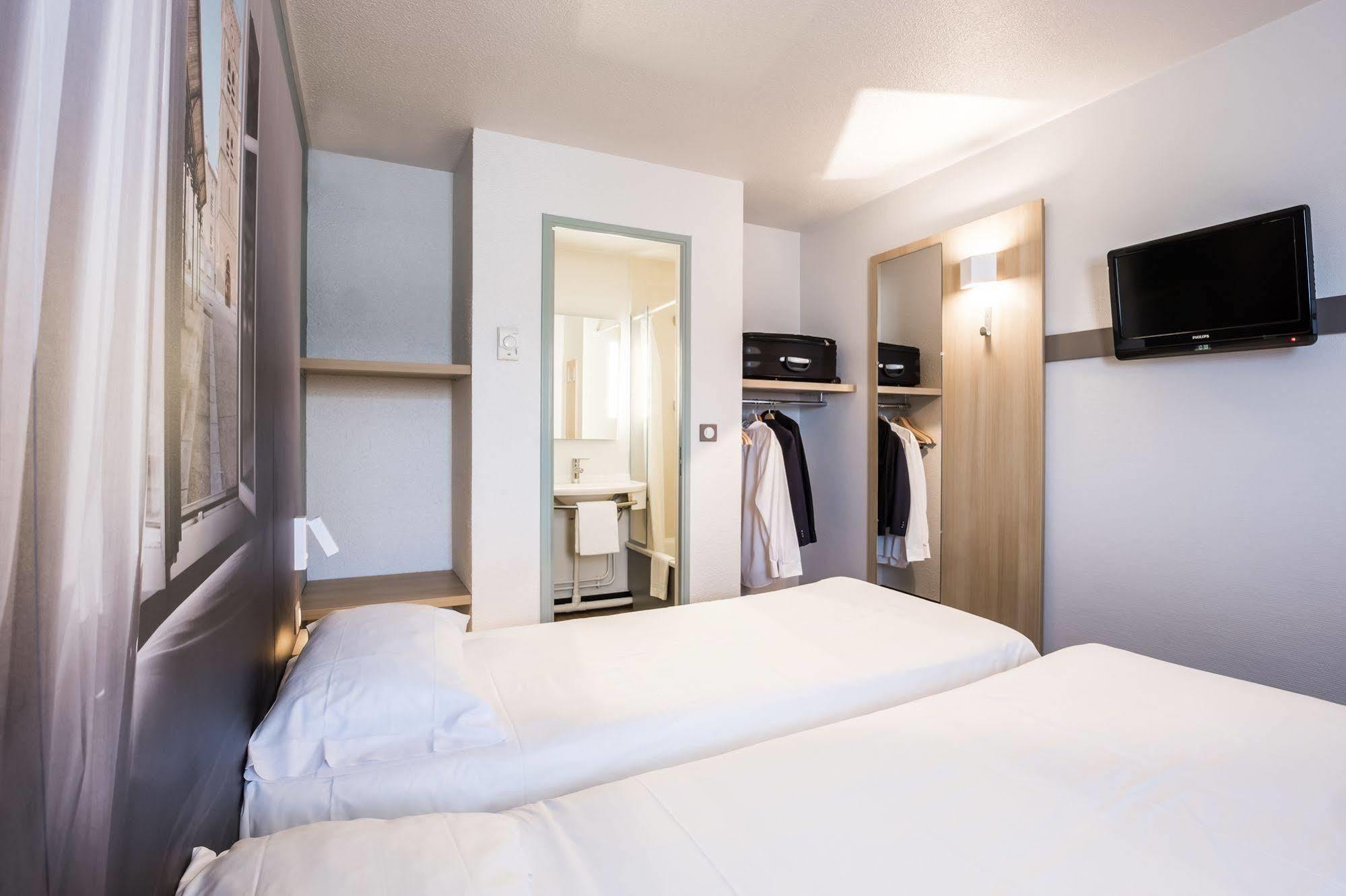 B&B Hotel Cherbourg Bagian luar foto